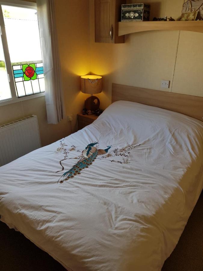 Private Caravan Situated At Parkdean Holiday Resort St Margaret'S At Cliffe Number 18 Saint Margaretʼs at Cliffe Exterior foto